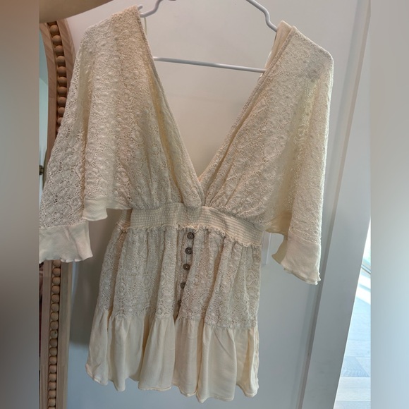 Mable lace mini dress - Picture 2 of 2